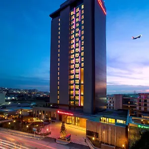 Hilton Garden Atatürk Airport Otel